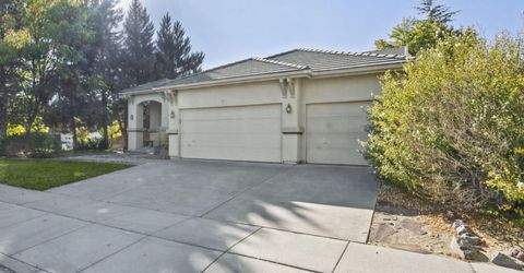 7035 Cinnamon Drive, Sparks, NV 89436 Photo