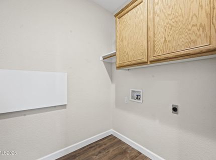7035 Cinnamon Drive, Sparks, NV 89436 Photo