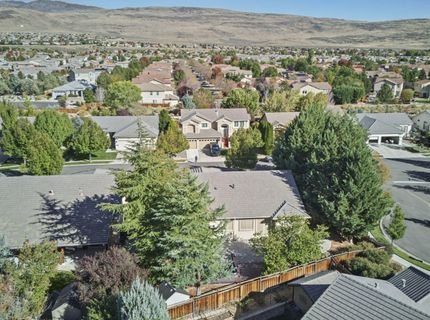 7035 Cinnamon Drive, Sparks, NV 89436 Photo