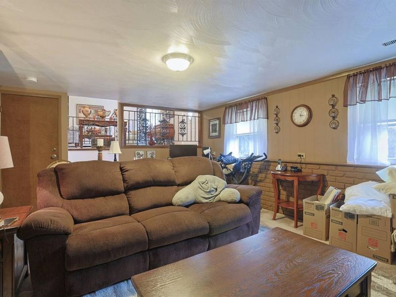 2818 Overdale Drive, Colerain Township, OH 45251 Photo 16