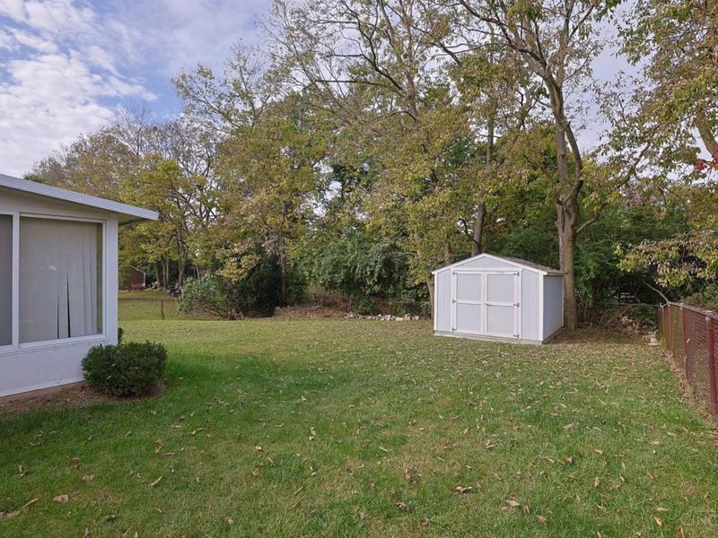 2818 Overdale Drive, Colerain Township, OH 45251 Photo 20