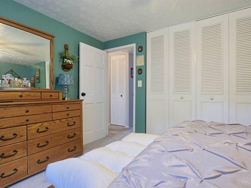 2818 Overdale Drive, Colerain Township, OH 45251 Photo 9
