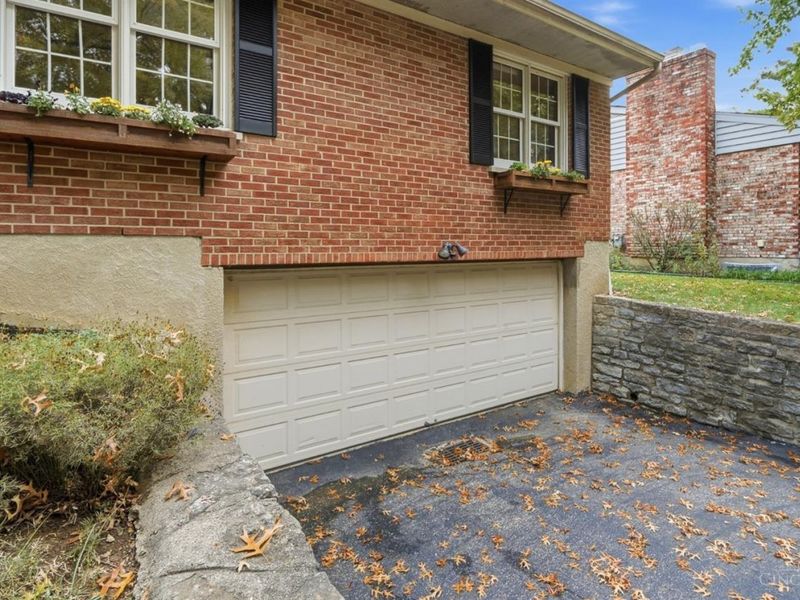 1020 Cloverfield Lane, Springfield Township, OH 45224 Photo 44