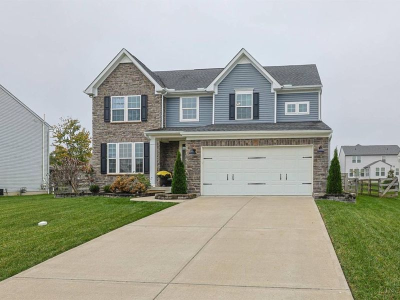 4005 Ivy Wood Drive, Batavia, OH 45102 Photo 2