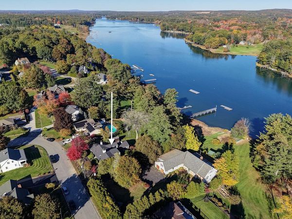 12 Roberts Road, Dover, NH 03820