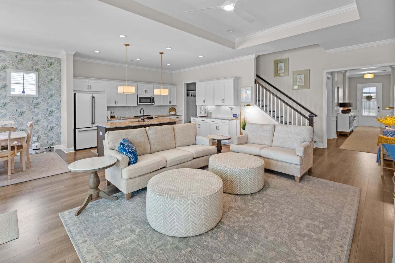 489 Bumble Circle Photo 23