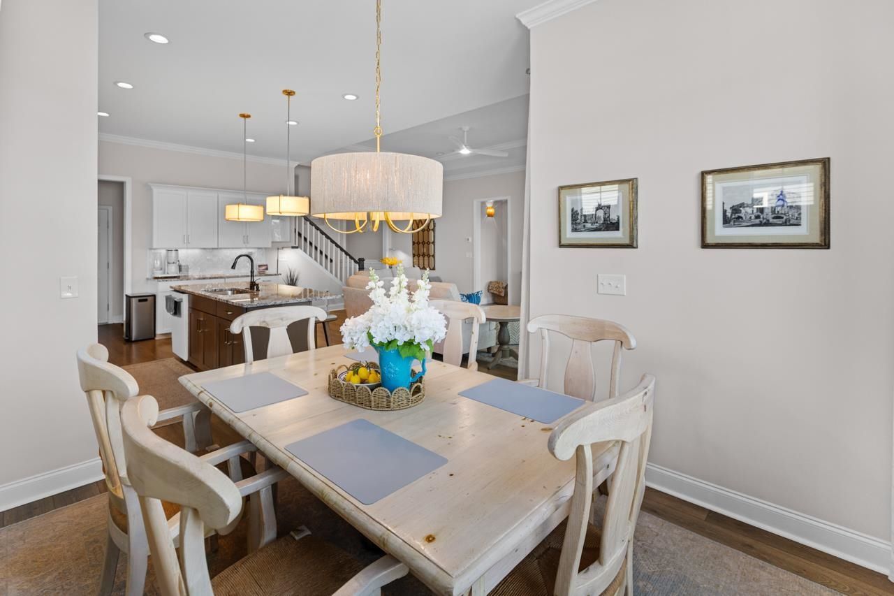 489 Bumble Circle Photo 25