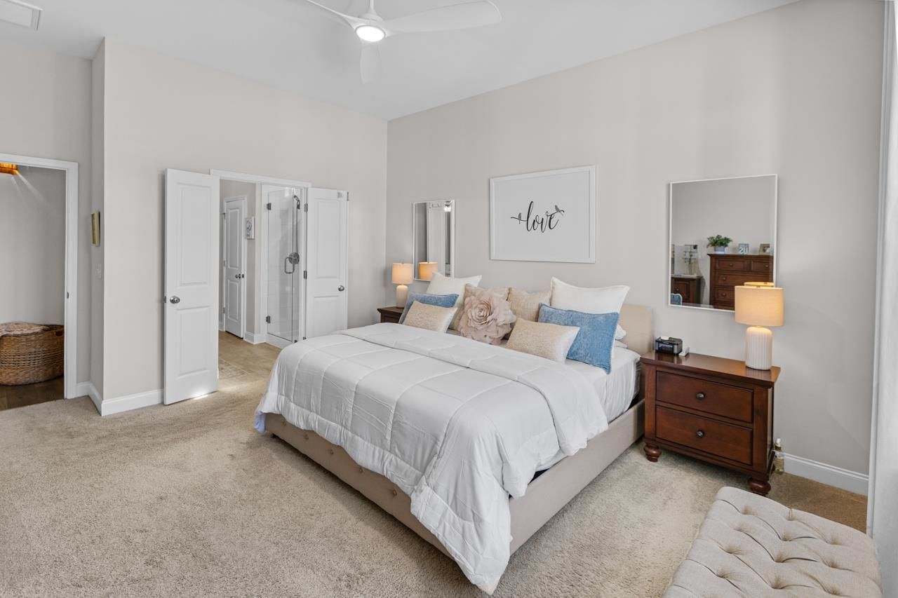 489 Bumble Circle Photo 39