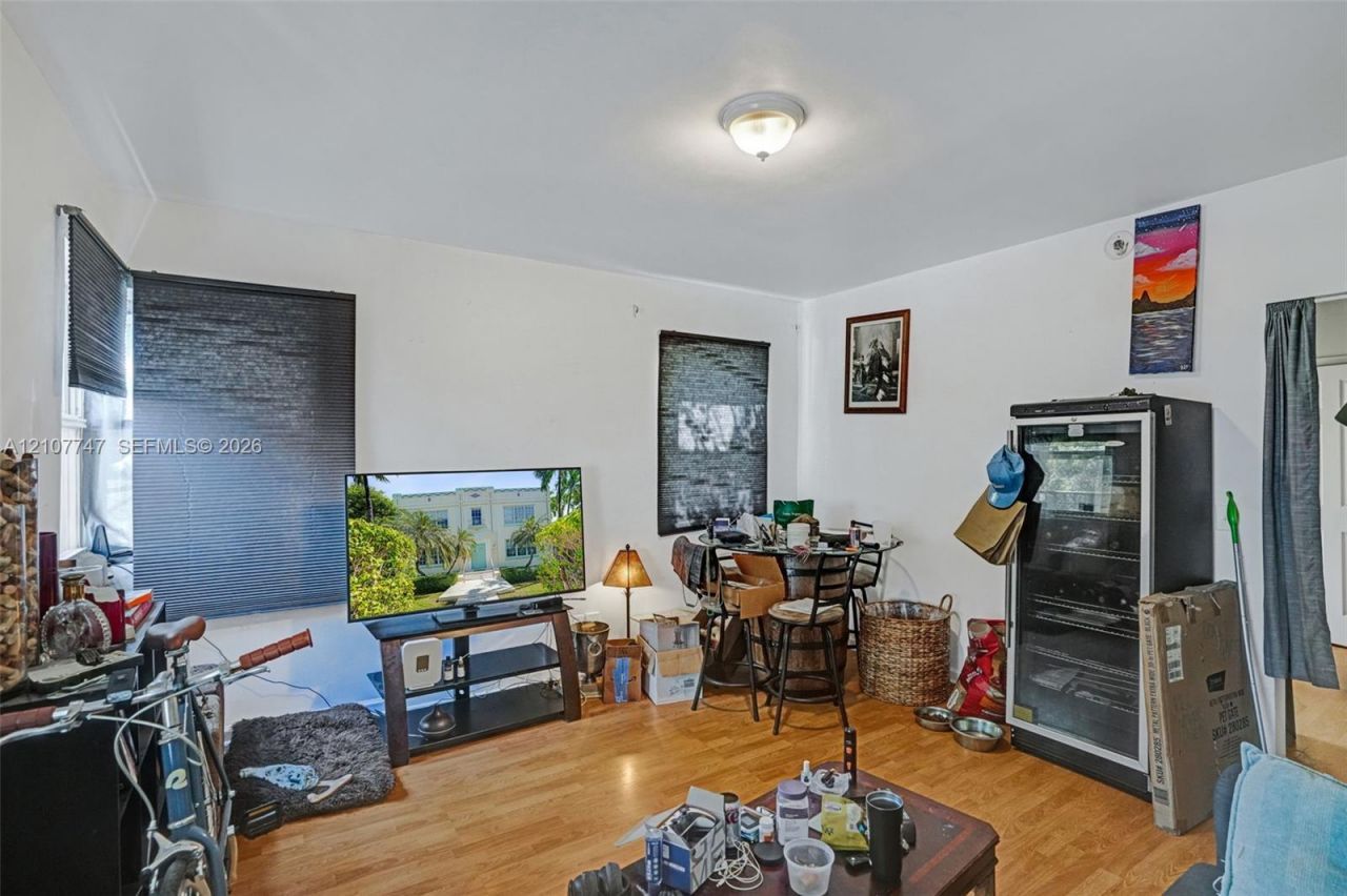 1027 Euclid Ave , Unit 7, Miami Beach, FL 33139 Photo