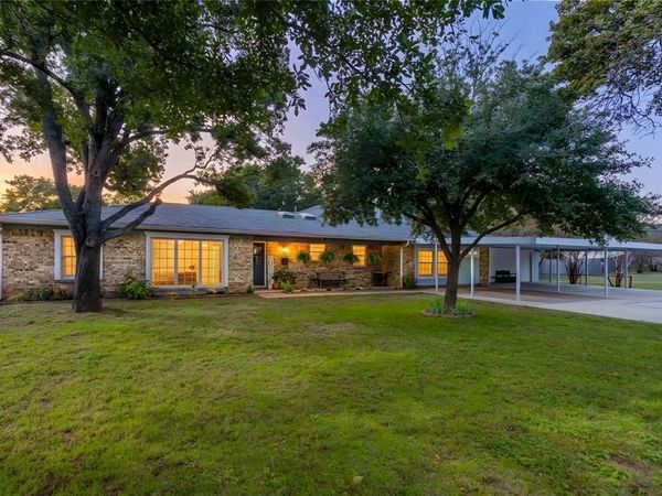117 Black Jack Lane, Burleson, TX 76028