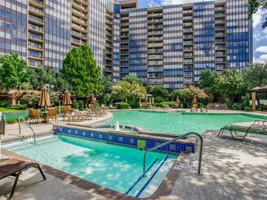 5200 Keller Springs Road, Unit 522, Dallas, TX 75248