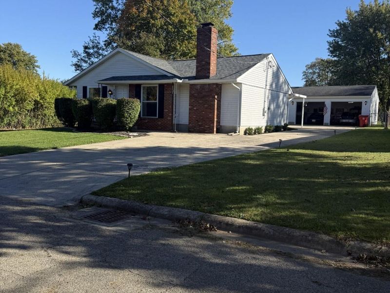 254 Washington Avenue, London, OH 43140 Photo 1