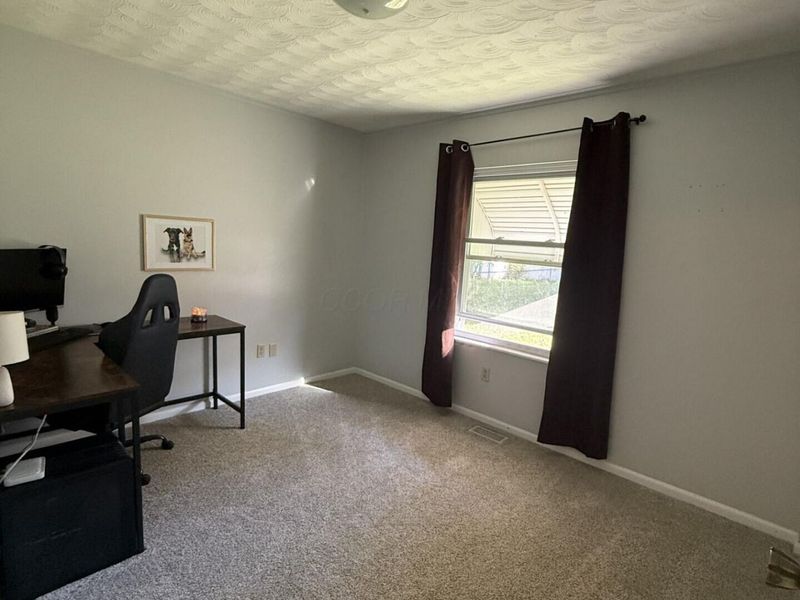 254 Washington Avenue, London, OH 43140 Photo 9