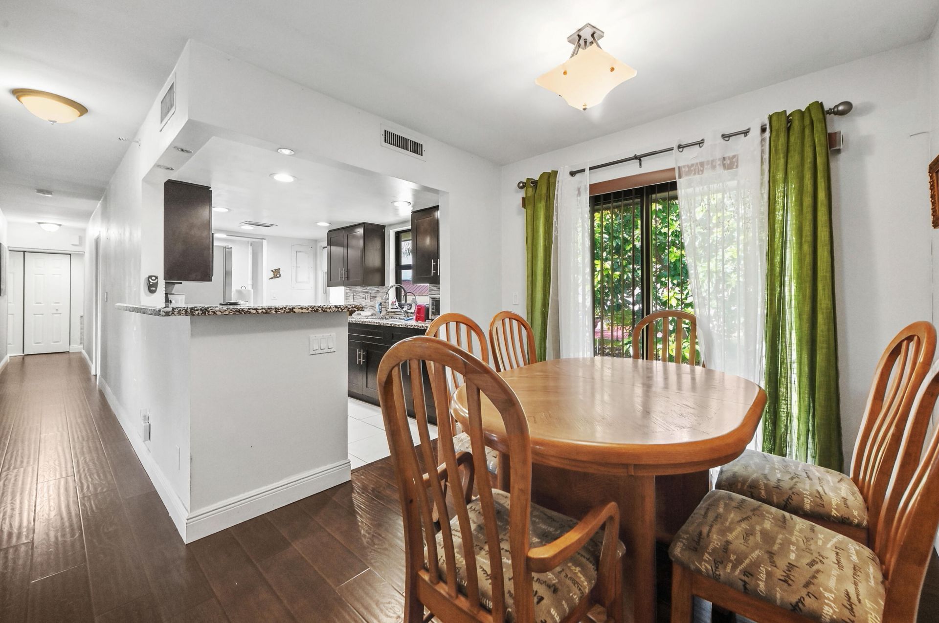 7903 NW 69th Avenue, Tamarac, FL 33321 Photo