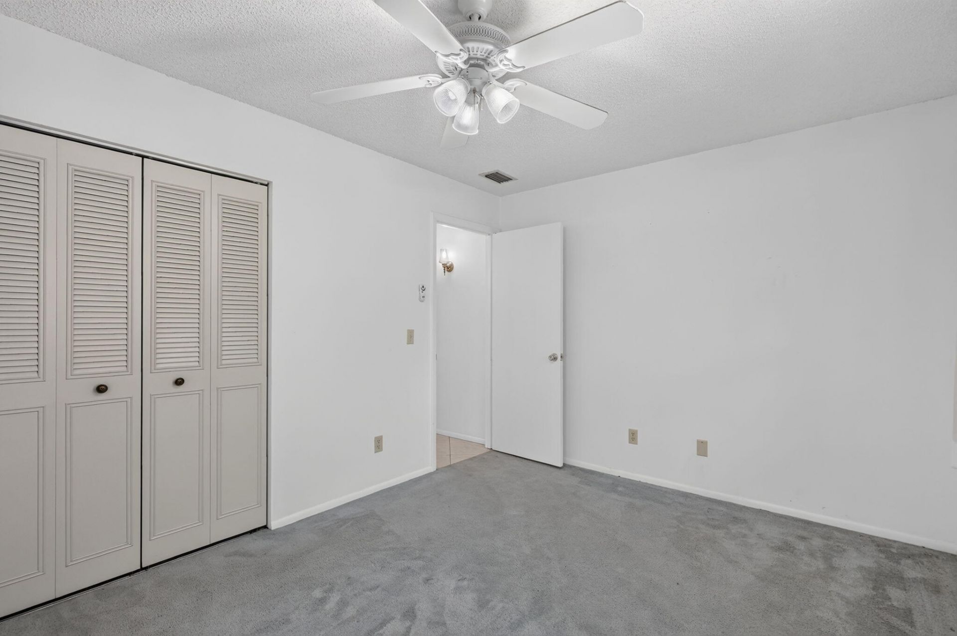 1225 NW 21st Street, Unit 32-3208, Stuart, FL 34994 Photo