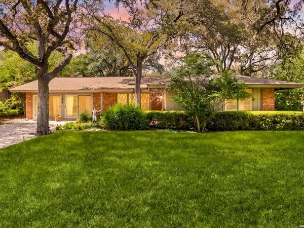 2823 Old Moss Rd, San Antonio, TX 78217