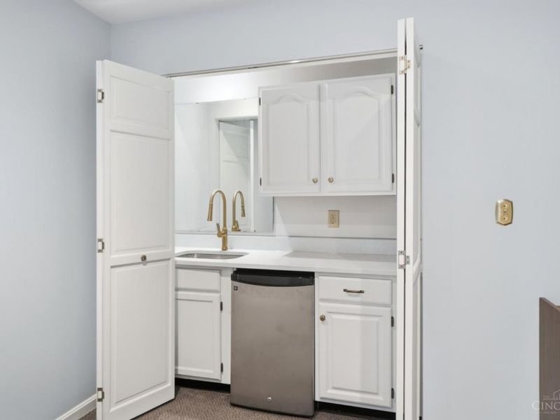 9200 Montgomery Road, Unit 9A/9B, Montgomery, OH 45242 Photo 21