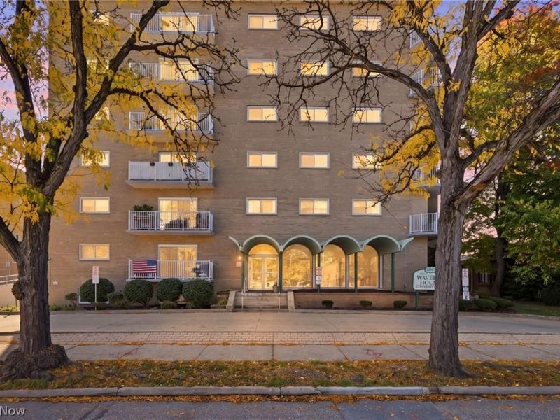14567 Madison Avenue, Unit 303, Lakewood, OH 44107 Photo 1