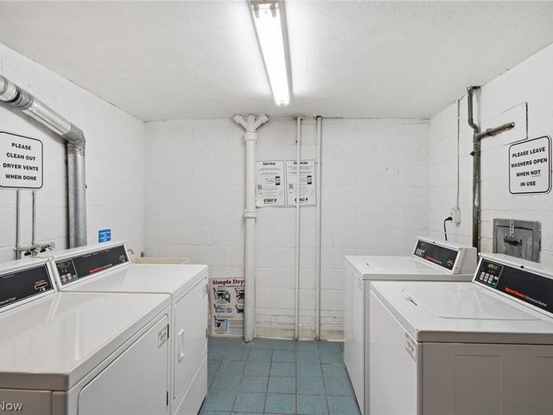 14567 Madison Avenue, Unit 303, Lakewood, OH 44107 Photo 28
