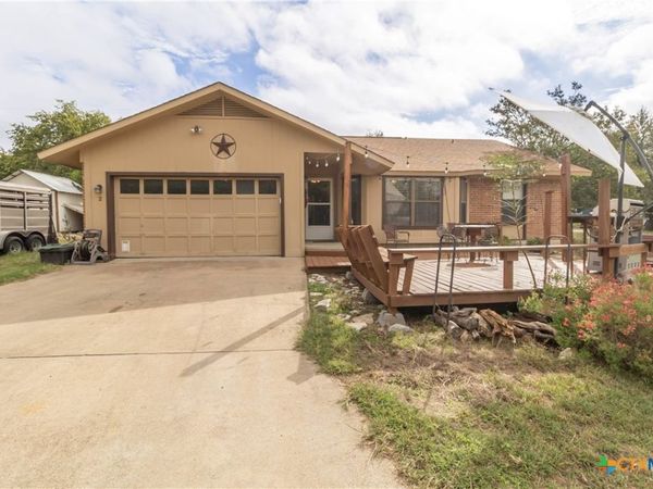 2 N Robin Drive , Morgans Point Resort, TX 76513