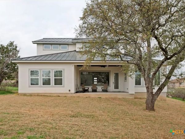 928 Broken Arrow , Horseshoe Bay, TX 78657