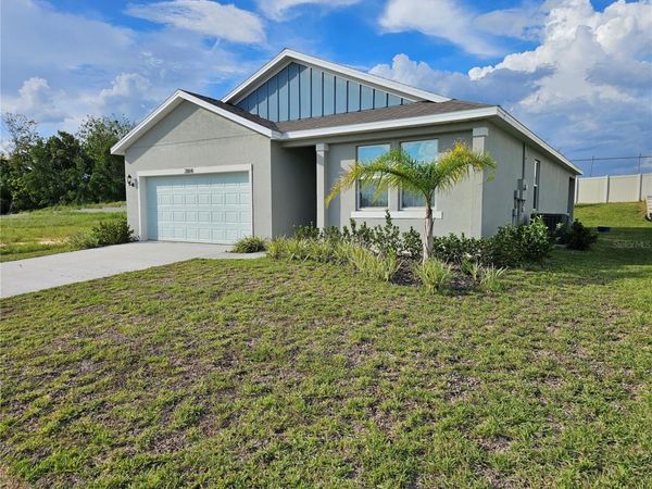 2884 SUPERMARINE ROAD , TAVARES, FL 32778