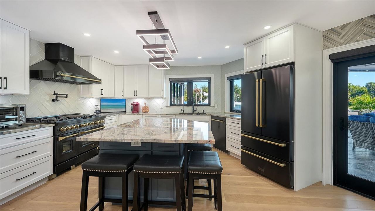 809 Idlewild Way, Sarasota, FL 34242 Photo