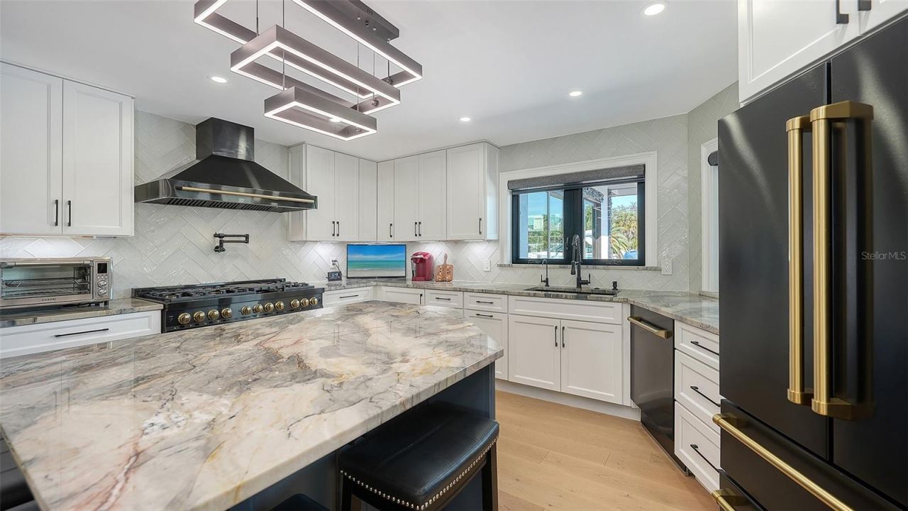 809 Idlewild Way, Sarasota, FL 34242 Photo
