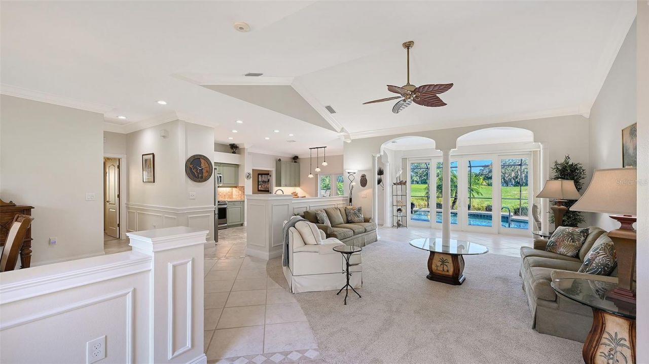 4357 Highland Oaks Circle , Sarasota, FL 34235 Photo