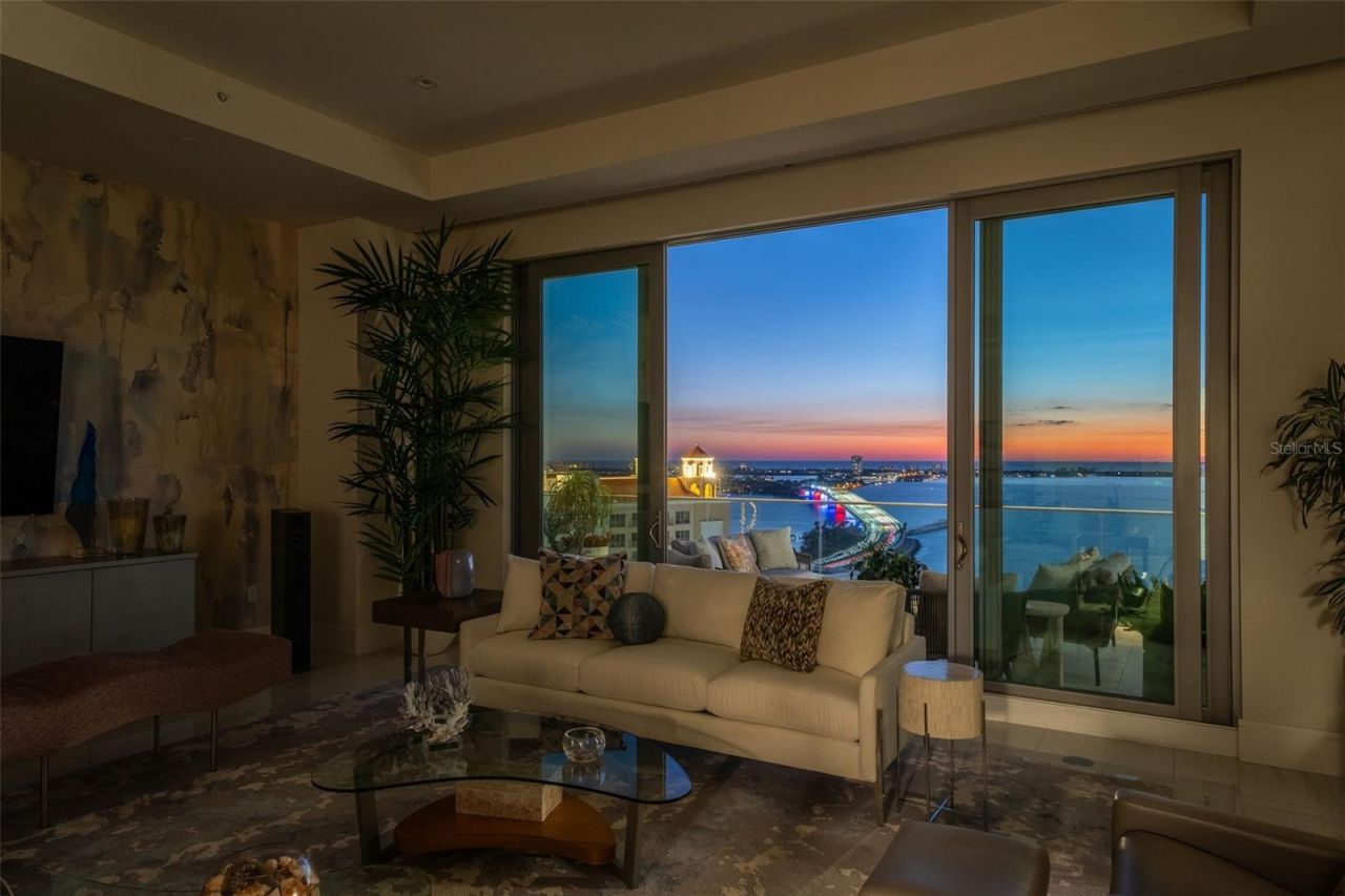 401 Quay Commons, Unit PH1902, Sarasota, FL 34236 Photo