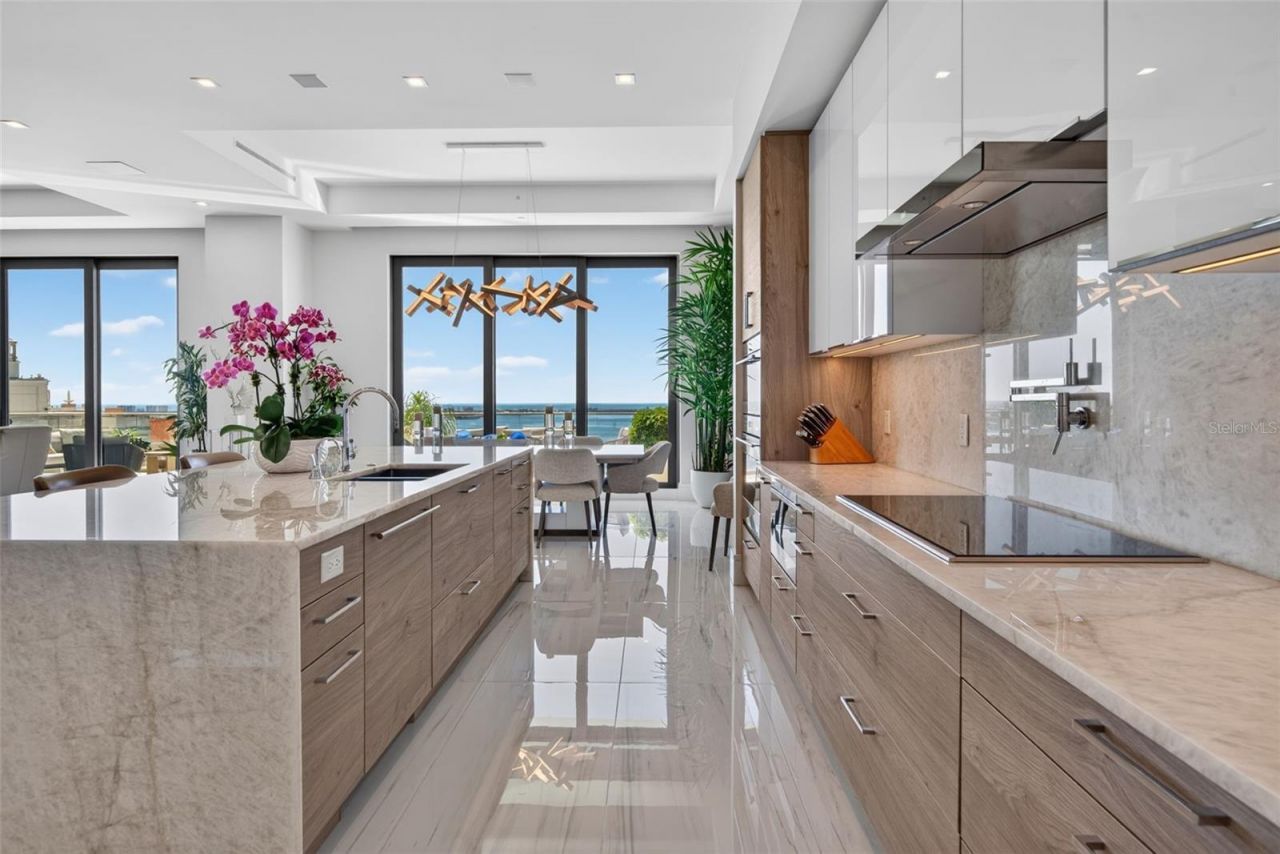 401 Quay Commons, Unit PH1902, Sarasota, FL 34236 Photo