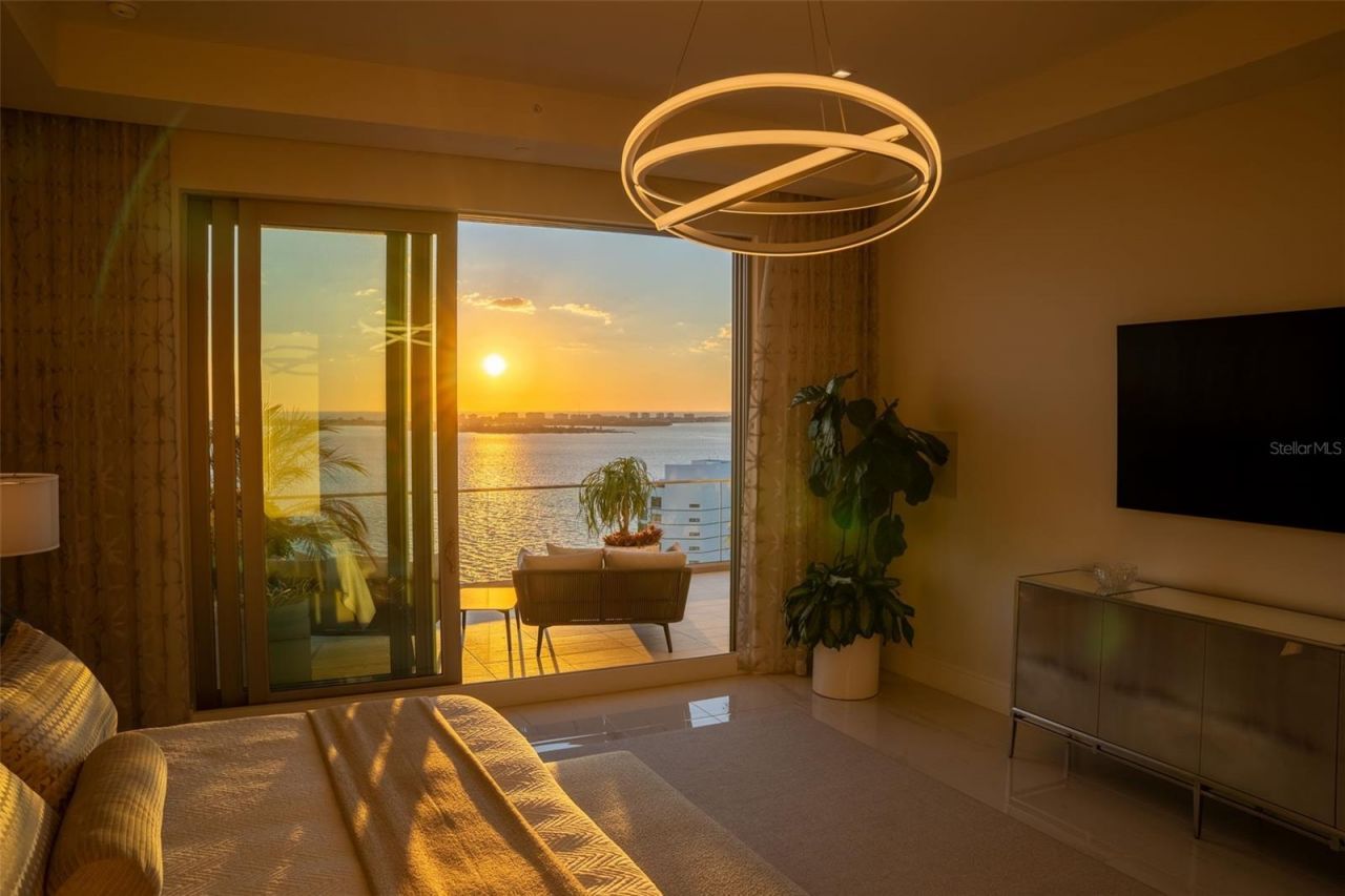 401 Quay Commons, Unit PH1902, Sarasota, FL 34236 Photo
