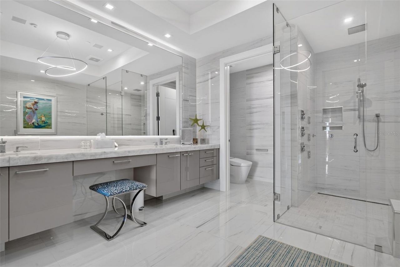 401 Quay Commons, Unit PH1902, Sarasota, FL 34236 Photo
