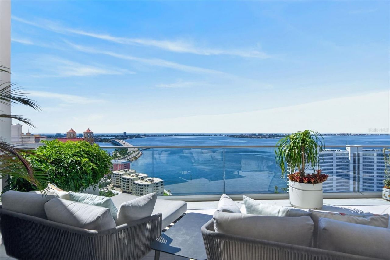 401 Quay Commons, Unit PH1902, Sarasota, FL 34236 Photo