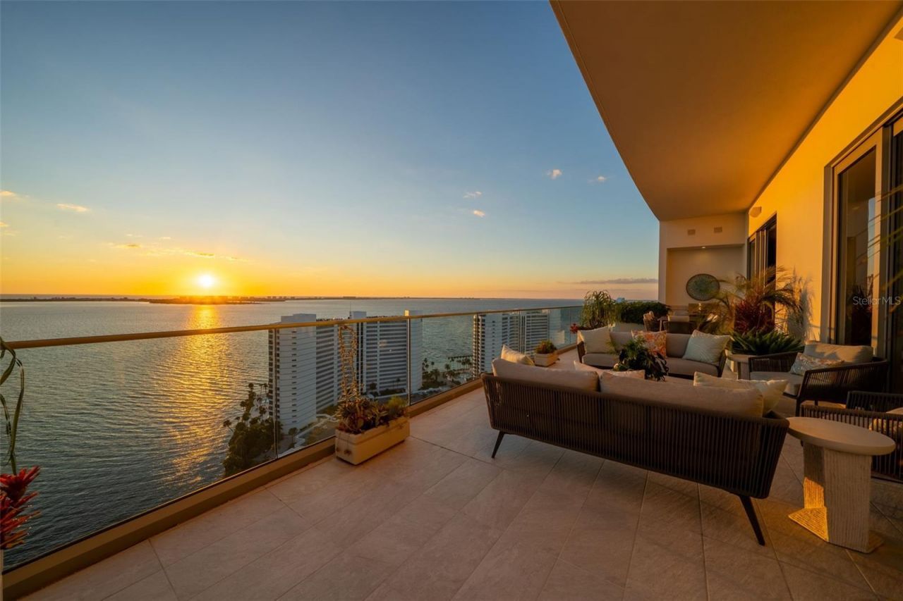 401 Quay Commons, Unit PH1902, Sarasota, FL 34236 Photo
