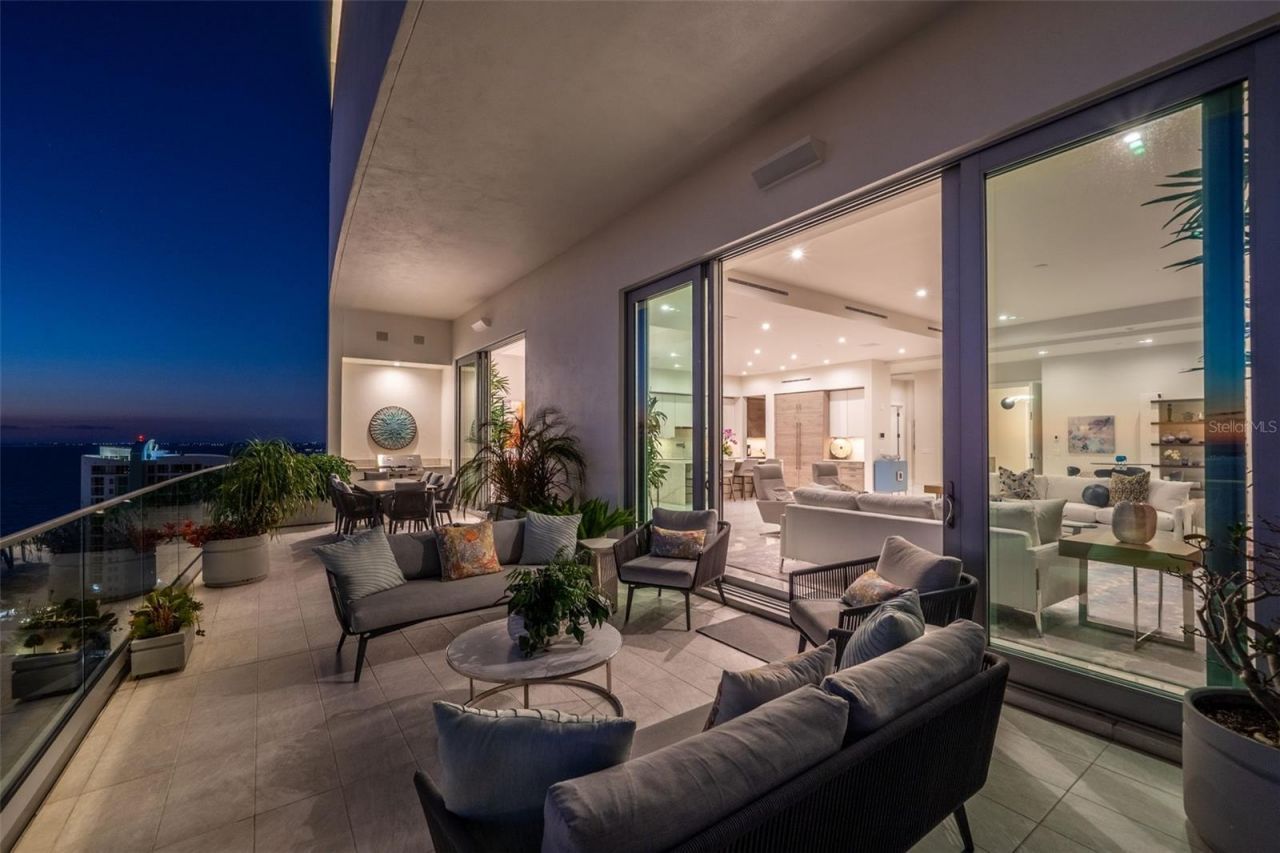 401 Quay Commons, Unit PH1902, Sarasota, FL 34236 Photo