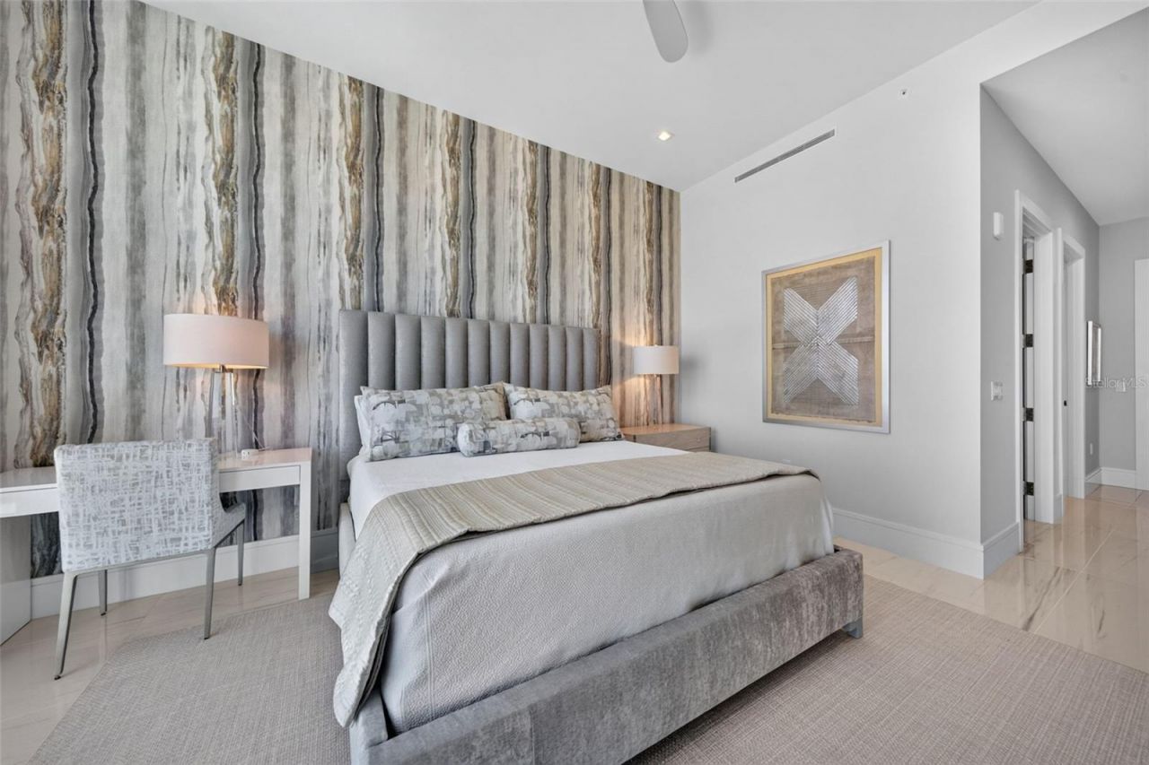 401 Quay Commons, Unit PH1902, Sarasota, FL 34236 Photo