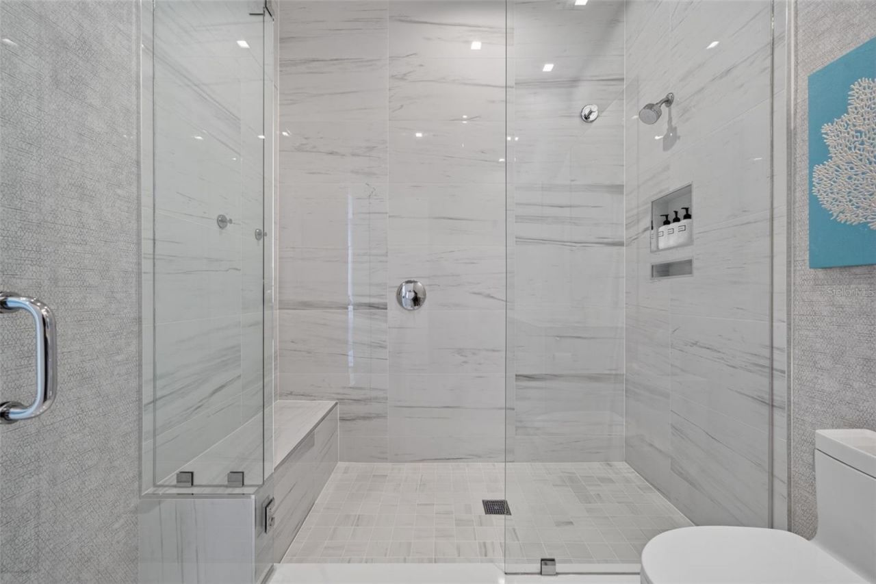 401 Quay Commons, Unit PH1902, Sarasota, FL 34236 Photo