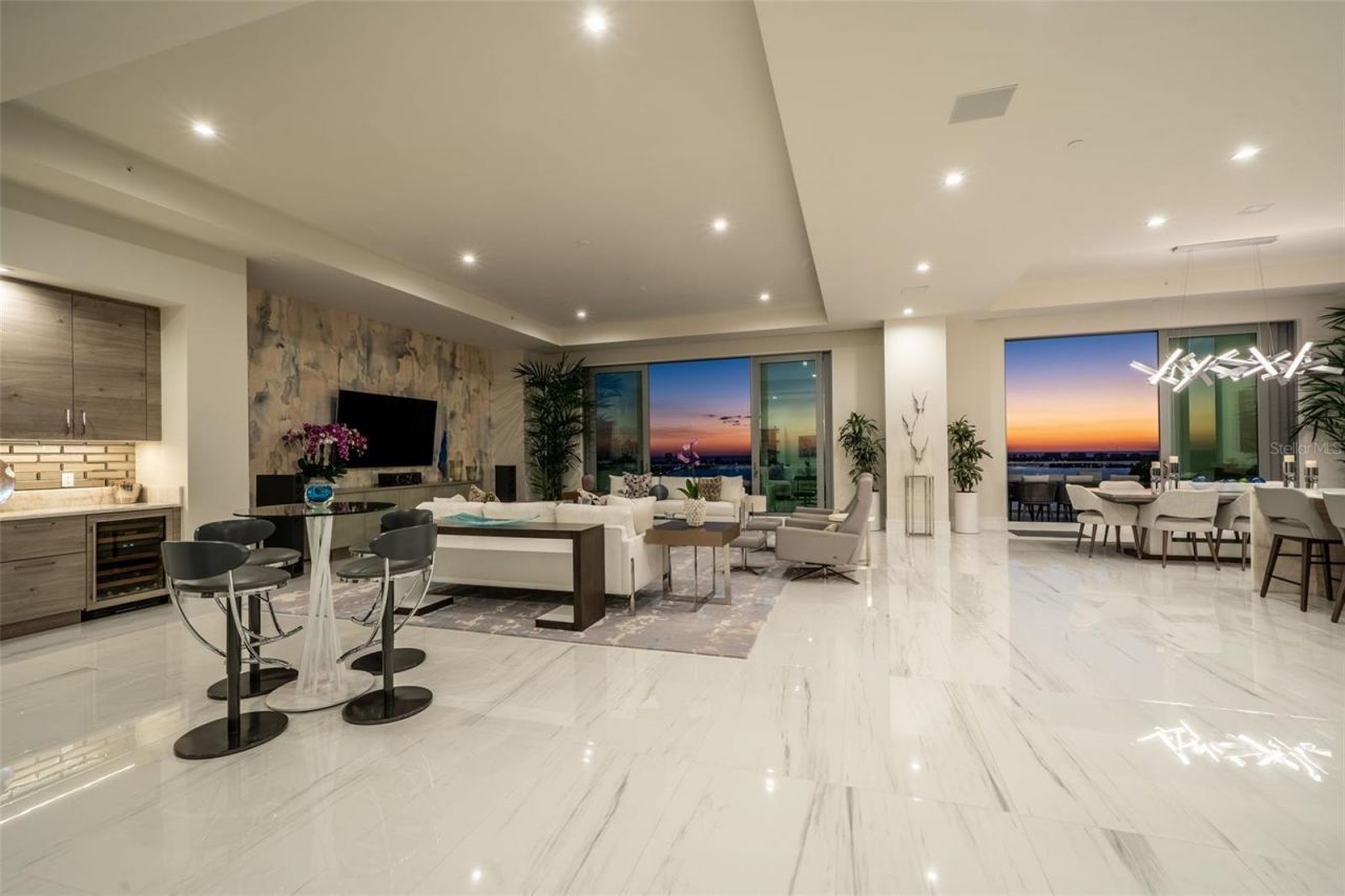 401 Quay Commons, Unit PH1902, Sarasota, FL 34236 Photo