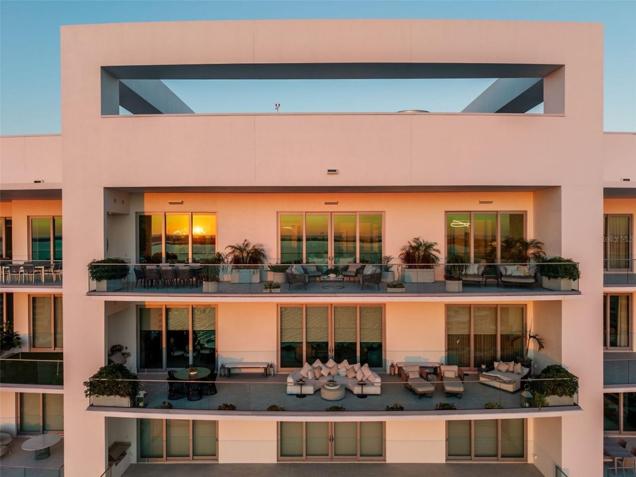 401 Quay Commons, Unit PH1902, Sarasota, FL 34236 Photo