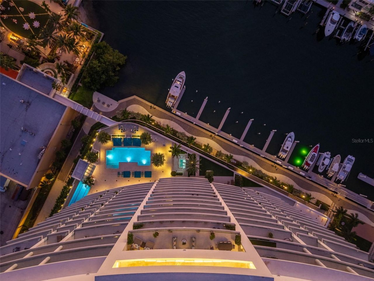 401 Quay Commons, Unit PH1902, Sarasota, FL 34236 Photo