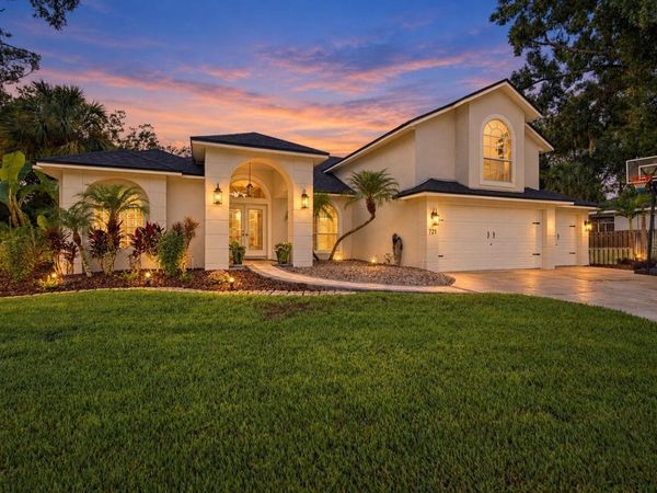 721 FAYETTE PLACE , LUTZ, FL 33549