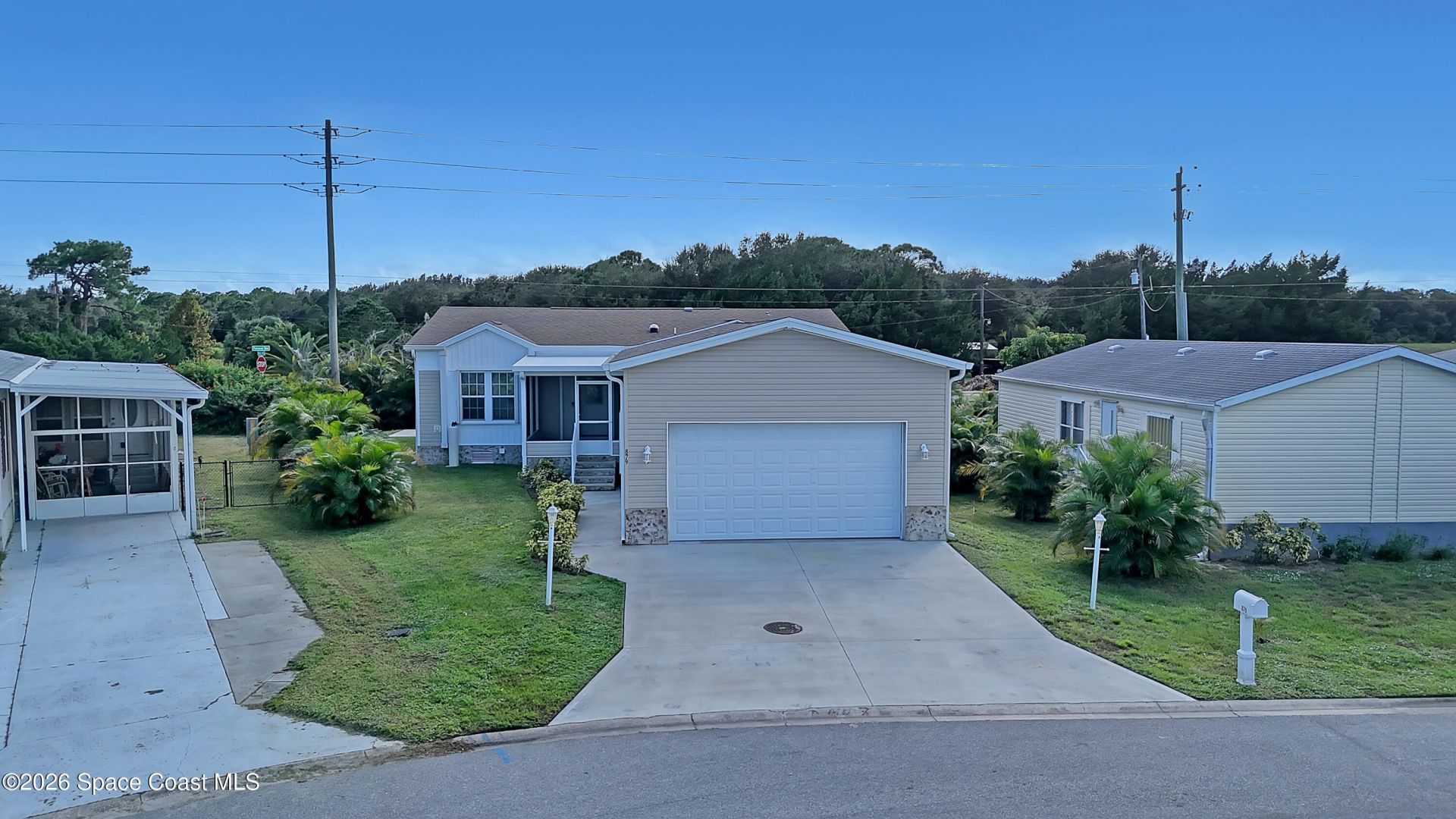879 Laurel Circle, Barefoot Bay, FL 32976 Photo
