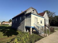 9353 S Yates Boulevard , Chicago, IL 60617 primary photo