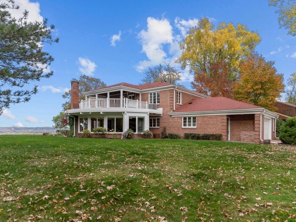918 W 6th Street, Red Wing, MN 55066