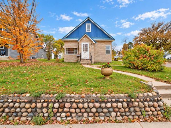 503 6th Street SE, Staples, MN 56479