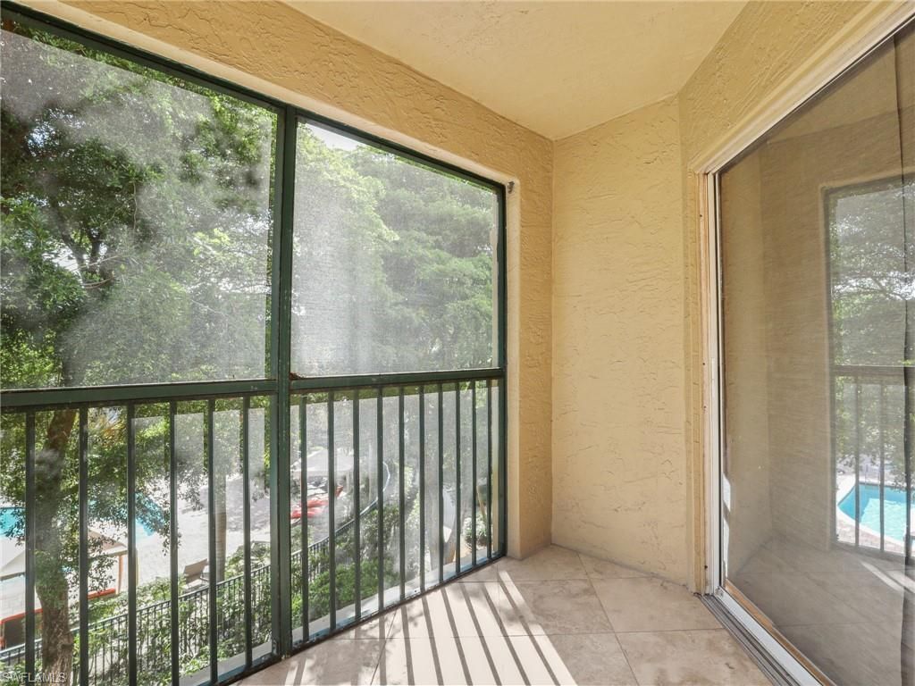 8870 Colonnades Ct W, Unit 332, Bonita Springs, FL 34135 Photo
