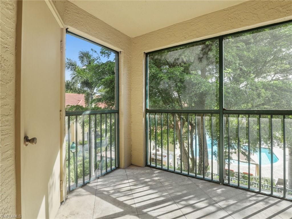 8870 Colonnades Ct W, Unit 332, Bonita Springs, FL 34135 Photo