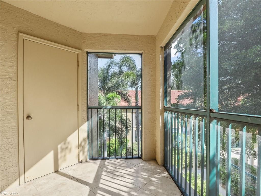 8870 Colonnades Ct W, Unit 332, Bonita Springs, FL 34135 Photo
