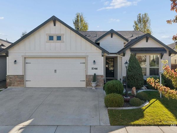 5346 N Mitchum Avenue, Meridian, ID 83646